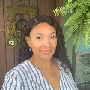 Meet your Posher, Sheika